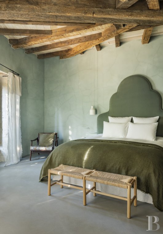 A former 18th century royal factory saved from ruin and completely renovated in Lectoure, the Gers - photo  n°23